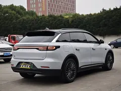 2024 Leapmotor C11 EV 580 Premium — фото 4