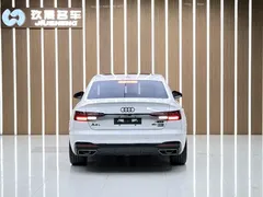 2023 Audi A4L 40 TFSI quattro Luxury Sport, белый — фото 17