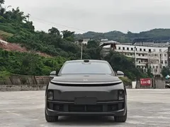 2025 Li Auto L8 Smart Refresh — фото 2