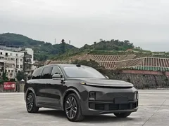 2025 Li Auto L8 Smart Refresh — фото 3