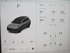 2025 Li Auto L8 Smart Refresh — фото 27