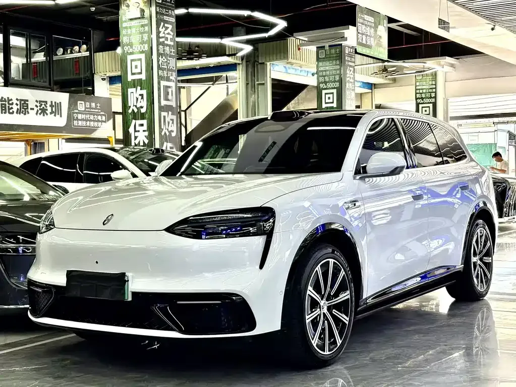 2026 Aito M6 EV Max+ Long Range