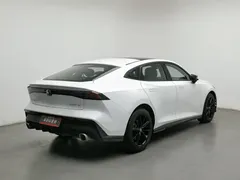 2022 Changan UNI-V 1.5T Premium, белый — фото 2