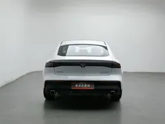 2022 Changan UNI-V 1.5T Premium, белый — фото 4
