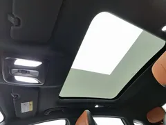 2022 Changan UNI-V 1.5T Premium, белый — фото 14