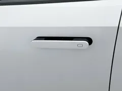 2022 Changan UNI-V 1.5T Premium, белый — фото 18