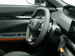 2022 Changan UNI-V 1.5T Premium, белый — фото 22