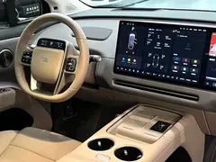 2025 Li Auto i8 Standard, белый — фото 4