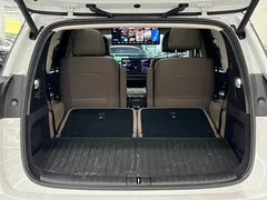 2025 Li Auto i8 Standard, белый — фото 10