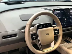 2025 Li Auto i8 Standard, белый — фото 14