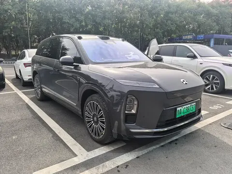 2026 Nio ES8 6-seat Executive Luxury