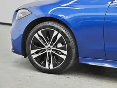 2023 Mercedes-Benz C-Class C 350 eL PHEV, синий — фото 10