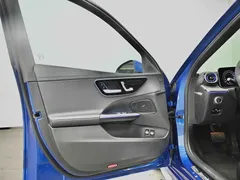 2023 Mercedes-Benz C-Class C 350 eL PHEV, синий — фото 18
