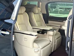 2020 Toyota Alphard 2.5L Hybrid Premium, чёрный — фото 17