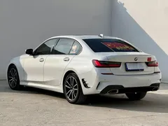 2022 BMW 3 Series 320Li M Sport Package, белый — фото 12