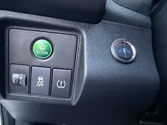 2022 Honda Vezel 1.5L CVT Elite, белый — фото 17
