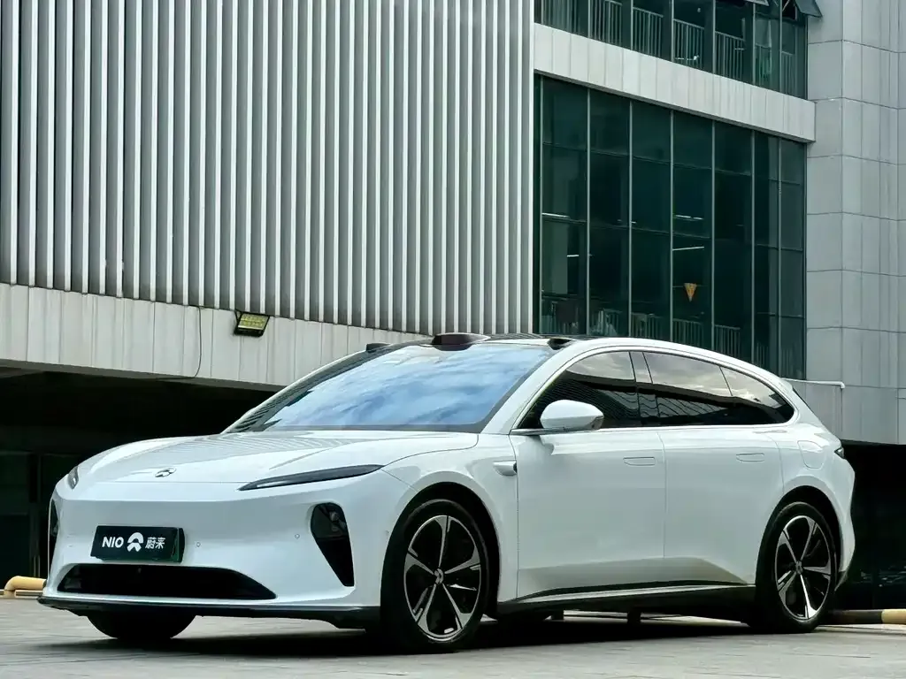 2023 Nio ET5T 75kWh Touring