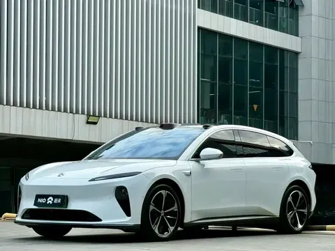 2023 Nio ET5T 75kWh Touring