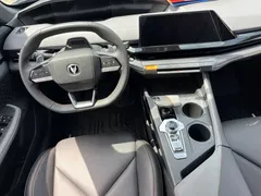 2022 Changan UNI-V 1.5T Sport — фото 5