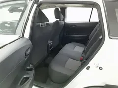 2022 Toyota Frontlander 2.0L CVT Leading, белый — фото 15