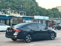 2021 Nissan Sylphy 1.6L XL CVT, чёрный — фото 9