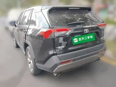 2022 Toyota RAV4 2.0L CVT 2WD Fashion Plus, чёрный — фото 4