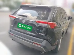 2022 Toyota RAV4 2.0L CVT 2WD Fashion Plus, чёрный — фото 5