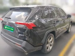 2022 Toyota RAV4 2.0L CVT 2WD Fashion Plus, чёрный — фото 6