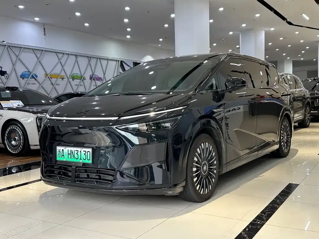 2026 Xpeng X9 EREV 1602 Ultra