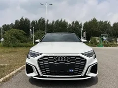2022 Audi A3 Sportback 35 TFSI Fashion Sport, белый — фото 2