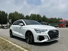 2022 Audi A3 Sportback 35 TFSI Fashion Sport, белый — фото 3