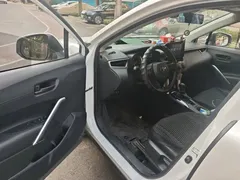 2022 Toyota Corolla Cross 2.0L Pioneer, белый — фото 12