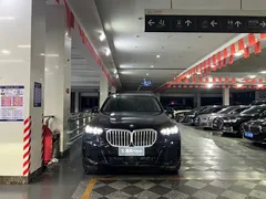 2023 BMW X5 30Li Premium M Sport Night Package, чёрный — фото 2