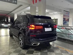 2023 BMW X5 30Li Premium M Sport Night Package, чёрный — фото 4