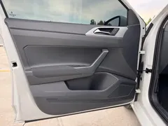 2023 Volkswagen Polo Plus 1.5L AT, белый — фото 11