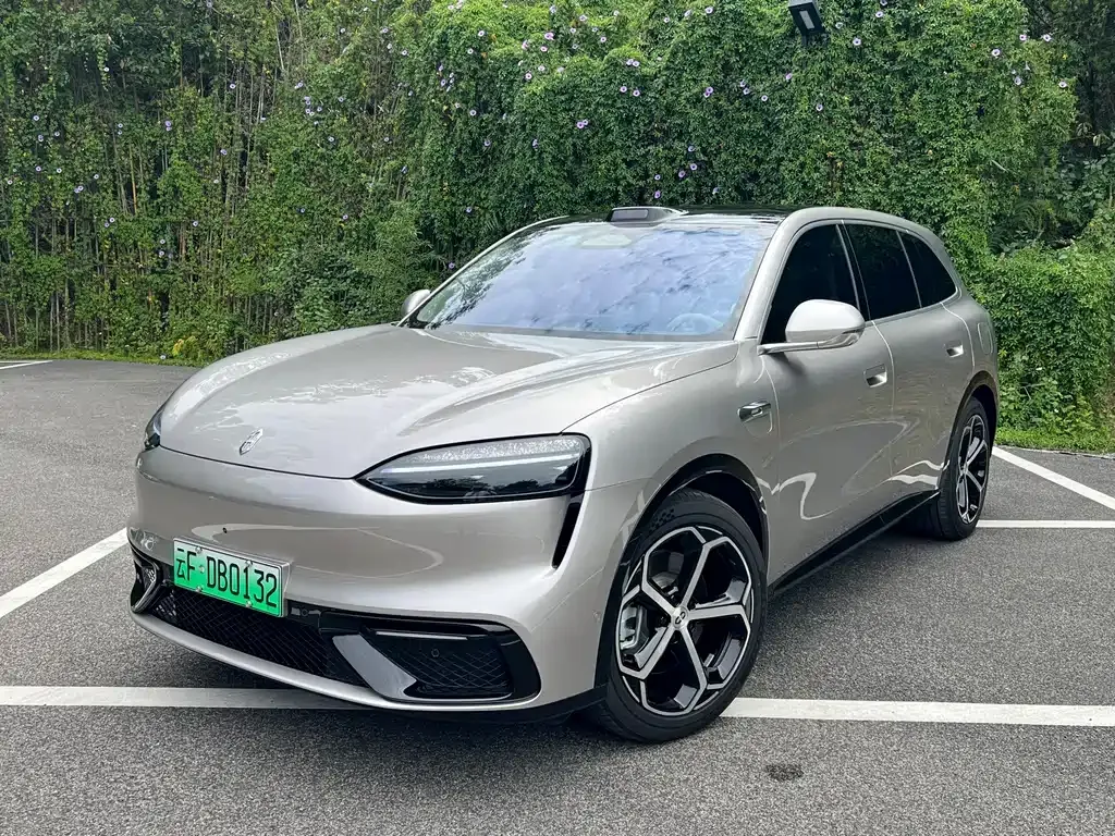 2026 Aito M6 EV Max+ Long Range
