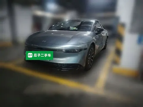 2024 Zeekr 007 RWD Enhanced 75kWh