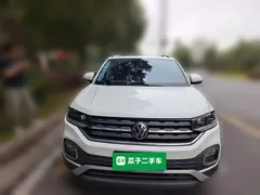 2021 Volkswagen Tacqua 1.5L AT, белый — фото 2