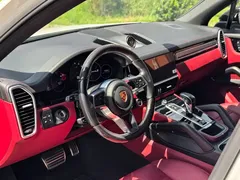 2022 Porsche Cayenne S 2.9T Platinum Edition, белый — фото 4