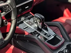 2022 Porsche Cayenne S 2.9T Platinum Edition, белый — фото 9