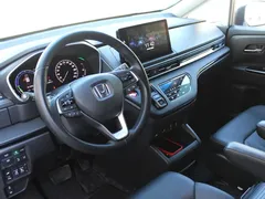2022 Honda Elysion 2.0L e:HEV Hybrid Luxury, белый — фото 9