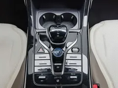 2024 BYD Qin PLUS Honor DM-i PHEV 55km Leading, белый — фото 13