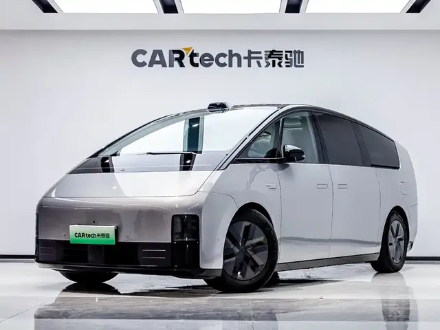 2024 Li Auto MEGA Ultra