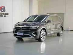 2022 Volkswagen Talagon 380TSI 4WD Luxury Pro 7, чёрный — фото 1