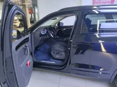 2023 Volkswagen Touareg 3.0TSI Black Sport Package, чёрный — фото 7