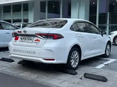 2021 Toyota Corolla 1.2T S-CVT Luxury, белый — фото 4