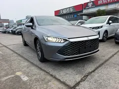 2023 BYD Qin PLUS Champion DM-i PHEV 55KM Leading — фото 3