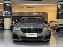 2022 BMW 5 Series 540i Fashion M Sport Package — фото 2