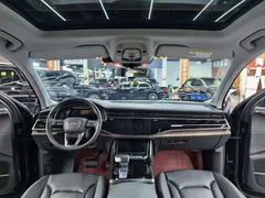 2023 Audi Q7 55 TFSI quattro S Premium, чёрный — фото 5