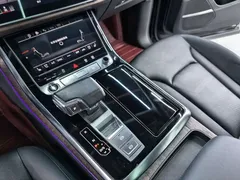2023 Audi Q7 55 TFSI quattro S Premium, чёрный — фото 10